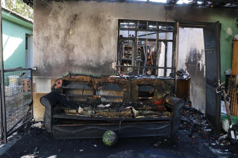 Cami lojmanında çıkan yangında imamın annesi öldü