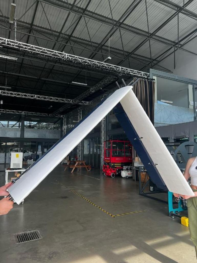 Üniversite öğrencilerinden güneş enerjisiyle çalışan İHA