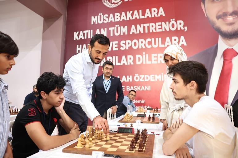 Türkiye Yüzyılı Uluslararası Satranç Turnuvası Bağcılar’da başladı