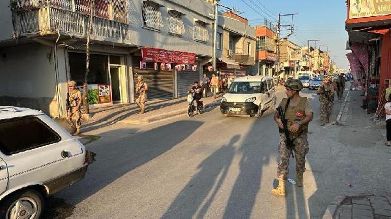 Adanada peş peşe cinayetlerin işlendiği caddede helikopter destekli asayiş uygulaması