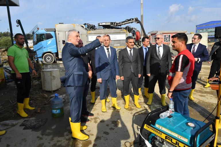 Bakan Bolat, Halkalı Gar Gümrük Müdürlüğünde inceleme yaptı