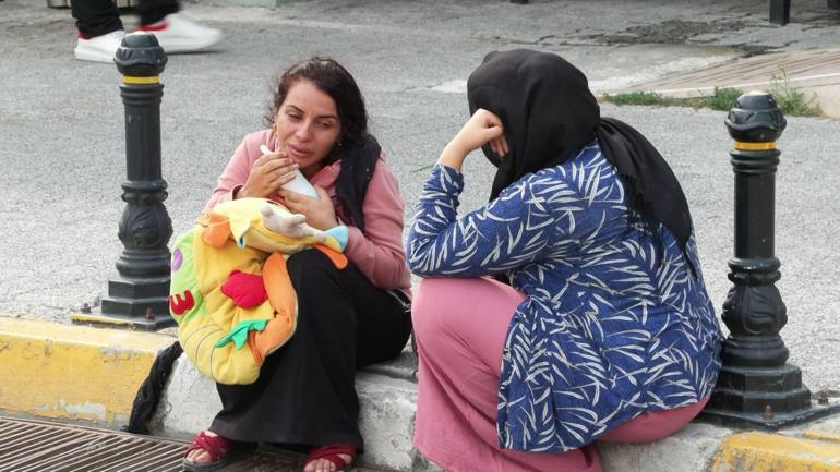 Sultangazide yolda kedi seven  2 yaşındaki çocuğu otomobil ezdi