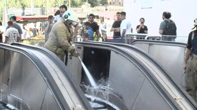 Vezneciler Metro İstasyonunda yangın paniği