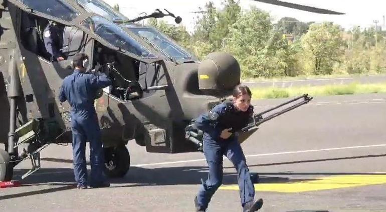 Türkiyenin ilk kadın taarruz helikopter pilotu, Diyarbakır semalarında uçtu