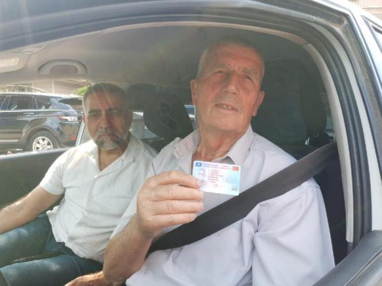 73 yaşında, 30uncu denemesinde sürücü belgesi aldı