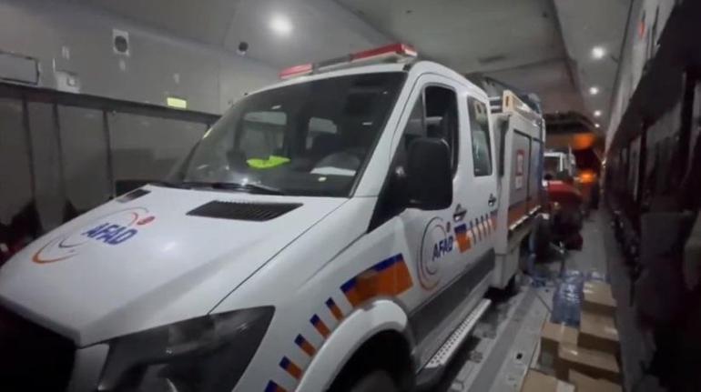 MSB: Arama- kurtarma ekiplerini Libyaya taşıyacak 3 uçağımızdan ilki bölgeye hareket etti