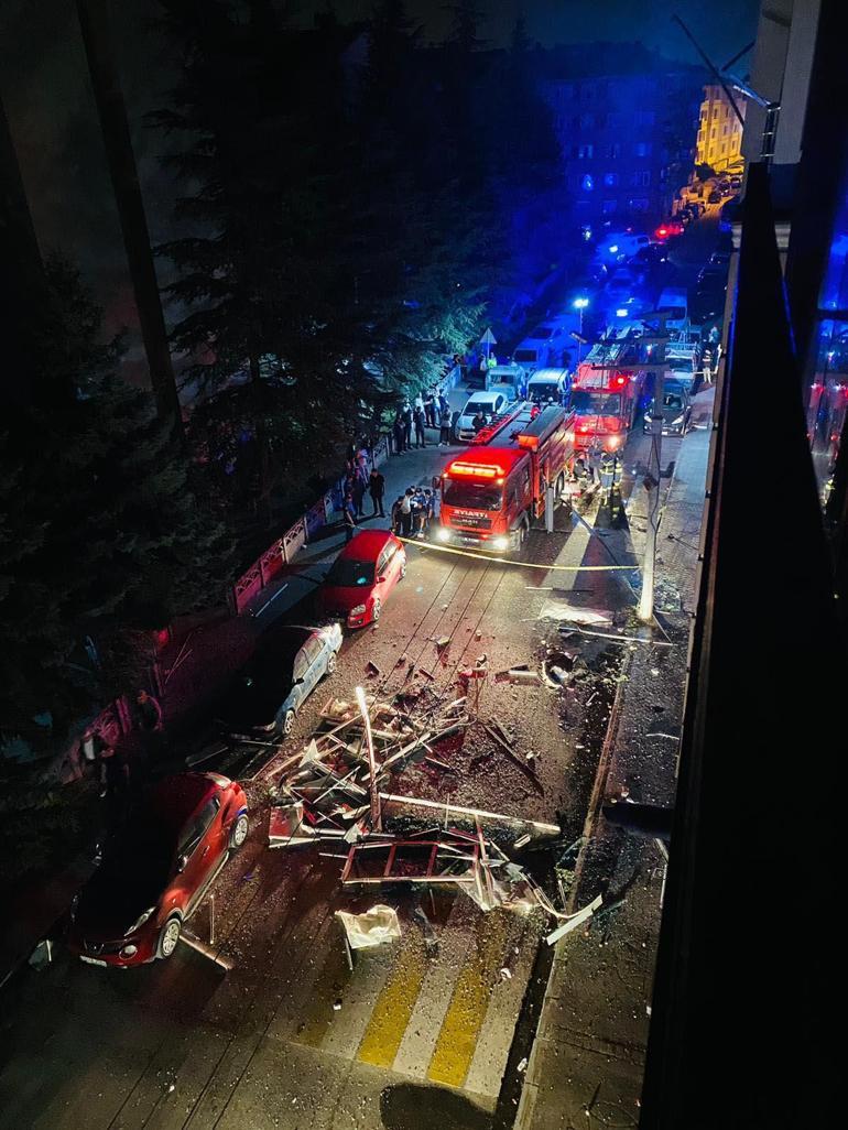 Açık bırakılan ocak, patlamaya neden olmuş