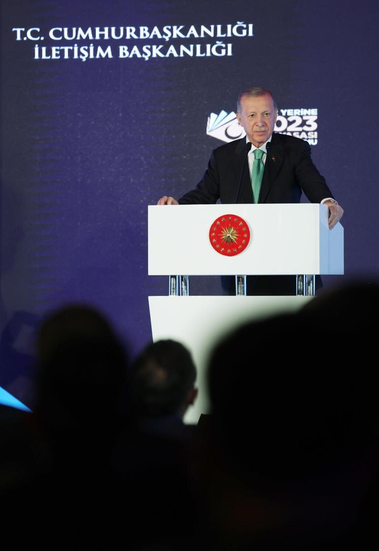 Erdoğan: Yeni anayasayı milletimize kazandırana kadar çalışmayı bırakmayacağız