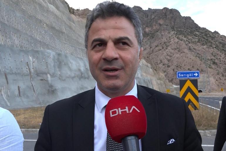 İşitme engelli şampiyon güreşçiye konvoylu karşılama