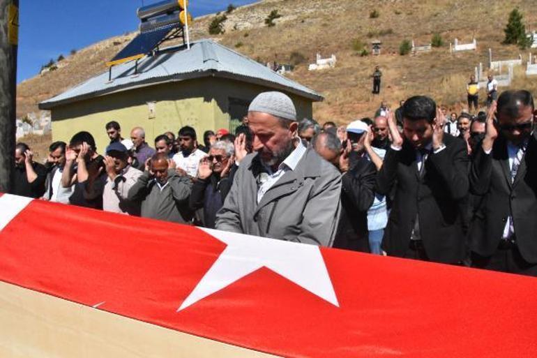 Kazada hayatını kaybeden hakim son yolculuğuna uğurladı