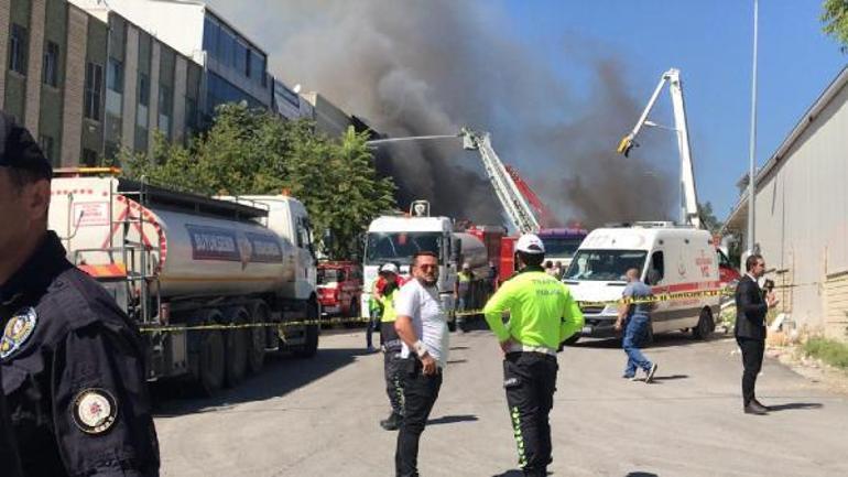 Ankarada sünger fabrikasında yangın; 2 kişi hayatını kaybetti