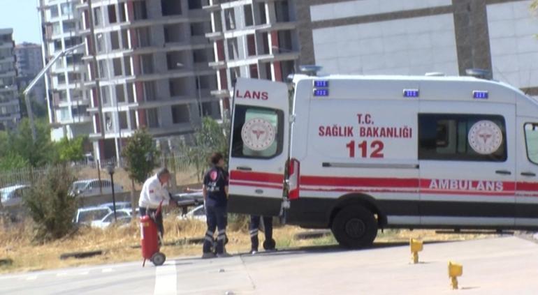 Ambulans helikopter, üzerine çay dökülen çocuk için havalandı