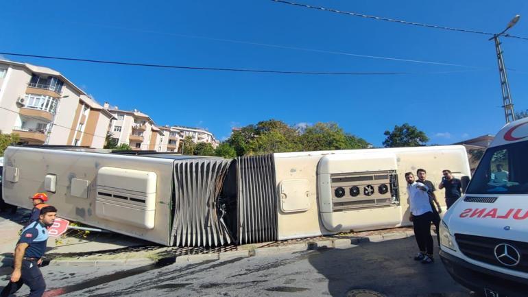 Başakşehirde İETT otobüsü devrildi: 5 yaralı