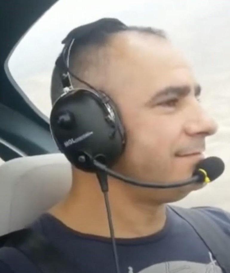 Yelkenkanatlar çarpıştı; 1 pilot öldü, 1 pilot yaralı