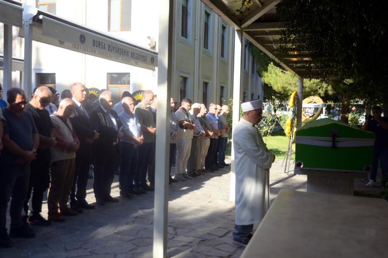 Yelkenkanatlar çarpıştı; 1 pilot öldü, 1 pilot yaralı