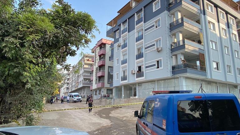 Uyuşturucu şüphelisi jandarmalara ateş açtı: 1 astsubay şehit, 1i teğmen, 2 yaralı