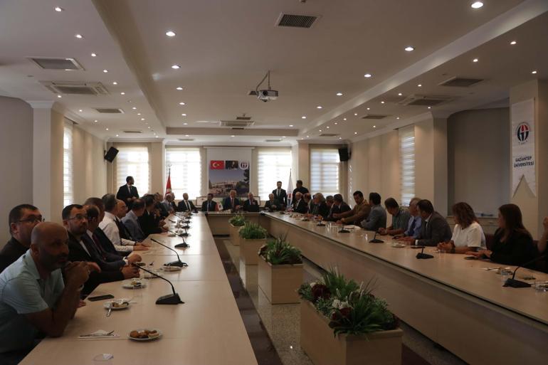 YÖK Başkanı Özvar: Deprem bölgesinde uzaktan eğitim kararını üniversite senatoları alacak