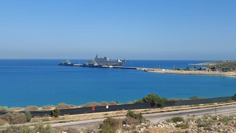 TCG Anadolu, test için Mersinde