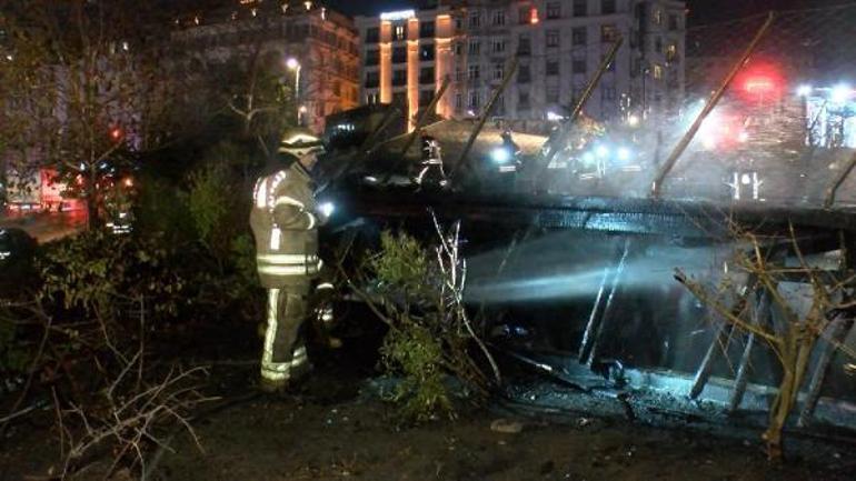 Beyoğlu Evlendirme Dairesinin bahçesindeki yürüyüş yolu alev alev yandı