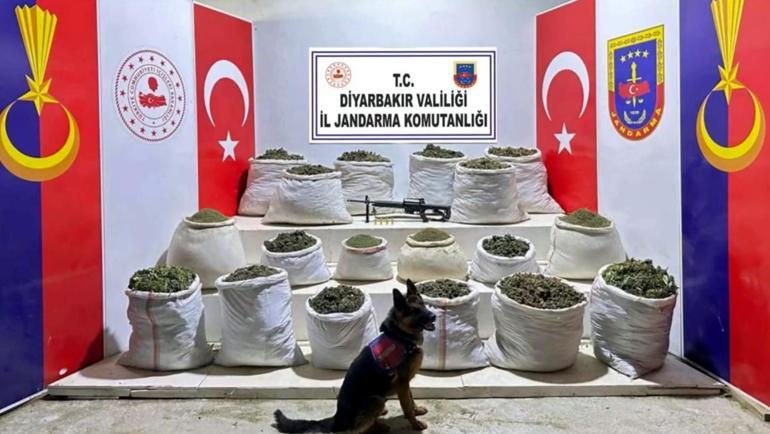 Bakan Yerlikaya: 7 ilde 72 zehir taciri yakalandı