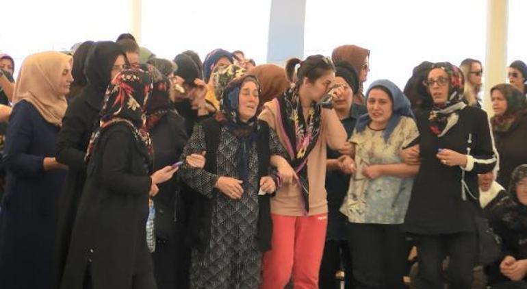Oğlunu öldürdükten sonra intihar eden baba, önceki gün eşine mesaj atmış