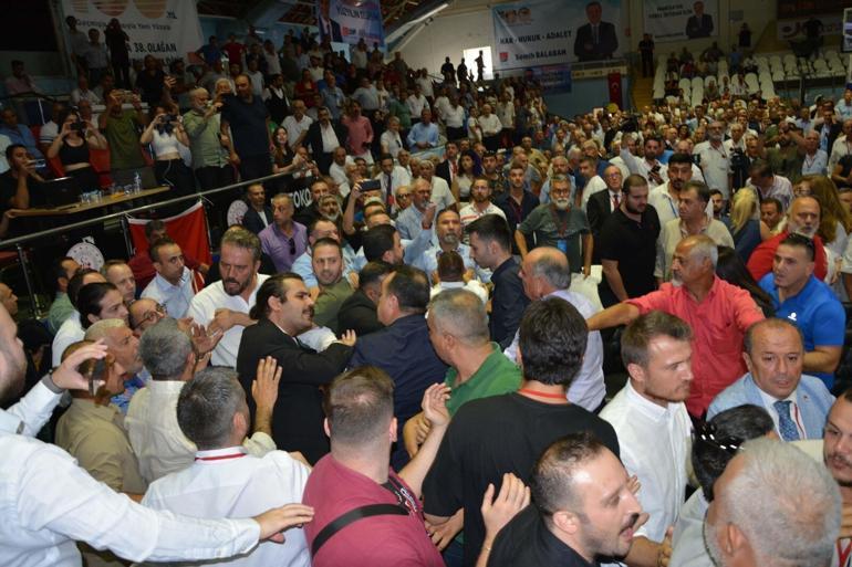 Özgür Özel: Ben bu takımı şampiyon yaparım arkadaşlar