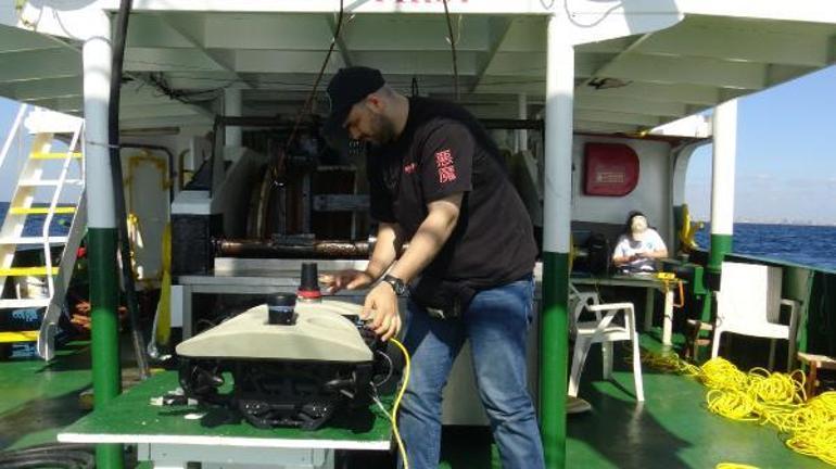 Marmara Denizinin karanlık derinliklerinde robotik kamera ile araştırma