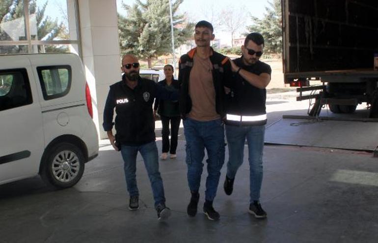Çaldıkları otomobille tatile giderken yakalandılar