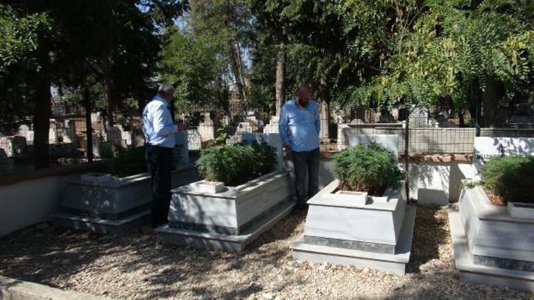 58 yıl sonra şehit babasının mezarını ziyaret etti