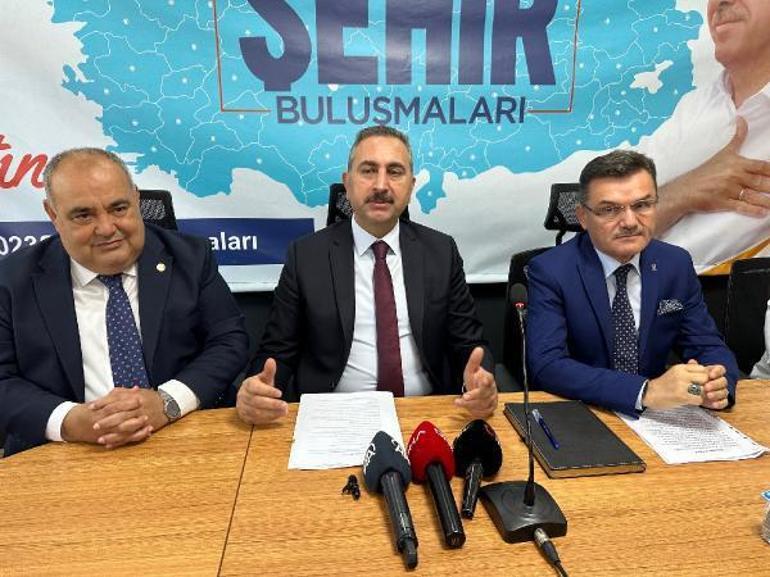 Abdulhamit Gül: Türkiyenin sivil bir anayasaya ihtiyacı var