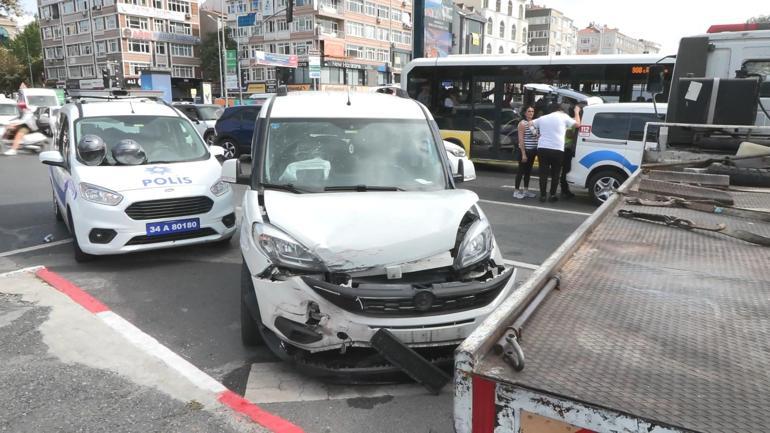 Vatan Caddesinde ambulans devrildi: 3 yaralı