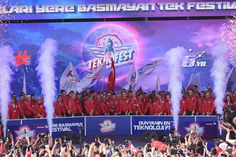 TEKNOFEST İzmirin resmi açılışı gerçekleştirildi