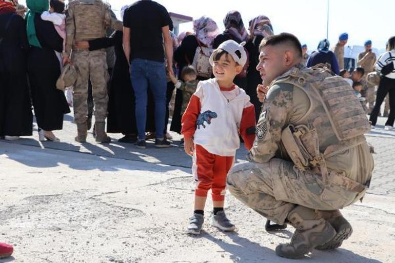 Bitliste 130 komando, dualarla Zeytin Dalı Harekatı bölgesine uğurlandı