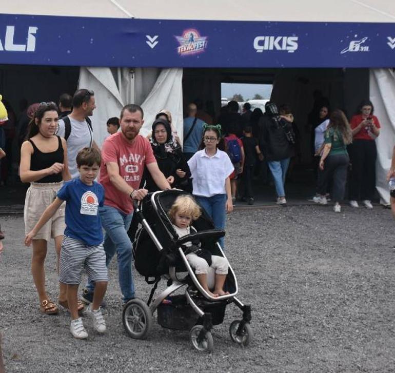 TEKNOFEST İzmirde son gün yoğunluğu