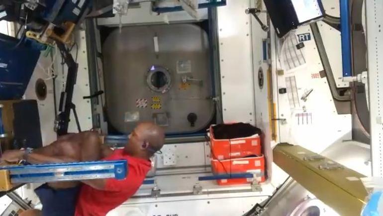 Uzayda 168 gün kalan astronot: Dünyayı uzaktan görmek beni çok etkiledi