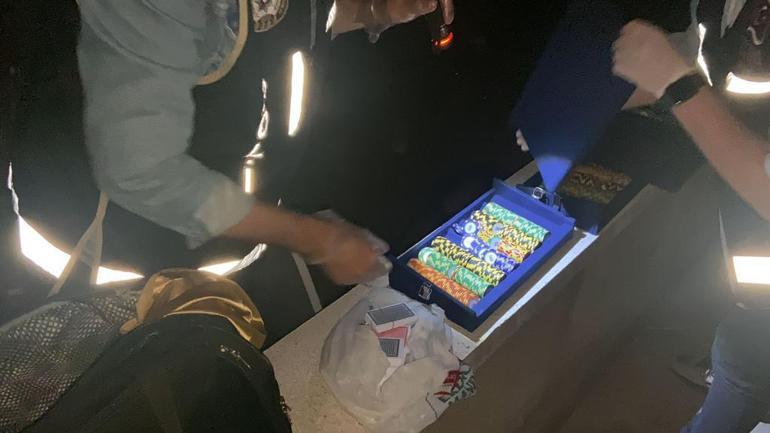 Kumarhaneye çevrilen apartmana Maça operasyonunda 10 gözaltı