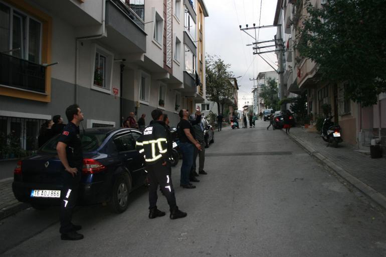 Tadilat yaparken elektrik akımına kapılan çift, ağır yaralandı