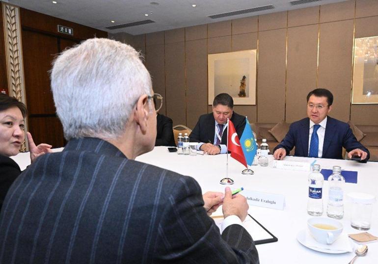 Bakan Uraloğlu, Kazakistan’da