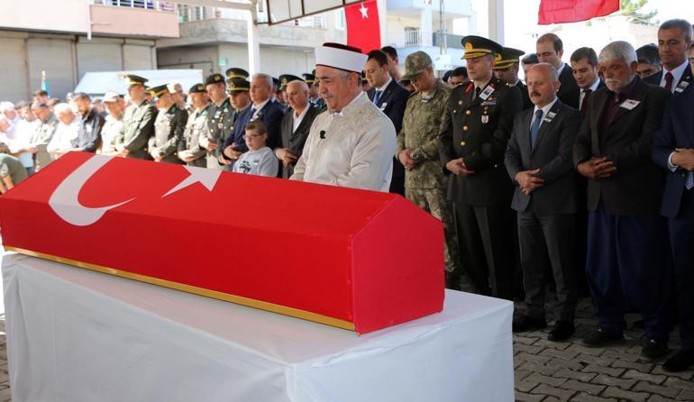 Şehit Uzman Çavuş Recep Parlak, son yolculuğuna uğurlandı