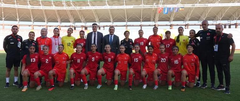 U17 Kız Milli Futbol Takımı, Moldovayı 6-2 yendi