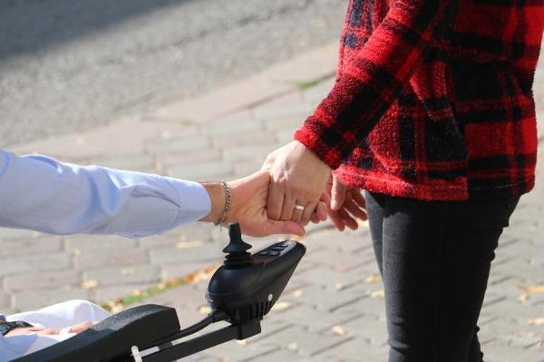 Okul ile servis firması anlaşmazlığında engelli öğrenciler mağdur