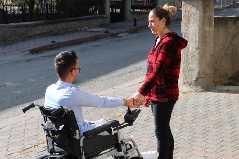 Okul ile servis firması anlaşmazlığında engelli öğrenciler mağdur