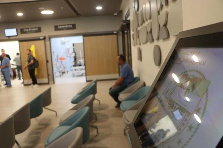 1875 yataklı Gaziantep Şehir Hastanesinde hasta kabulü başladı