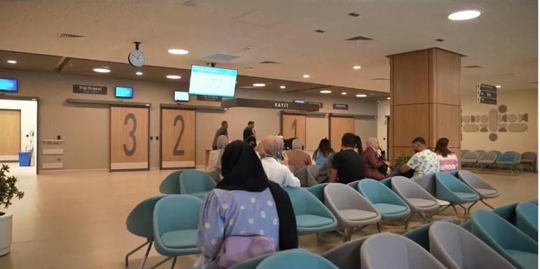 Bakan Koca: Gaziantep Şehir Hastanesi hasta kabulüne başladı