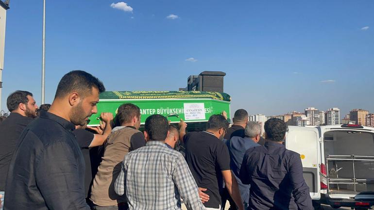 Gaziantepteki ATV kazasında ölen 2 liseli toprağa verildi