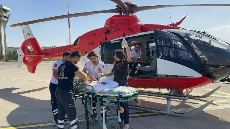 Şırnakta ambulans helikopter, üzerine sıcak su döken bebek için havalandı