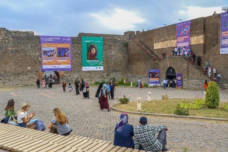 Diyarbakırda Sur Kültür Yolu Festivaline yoğun ilgi