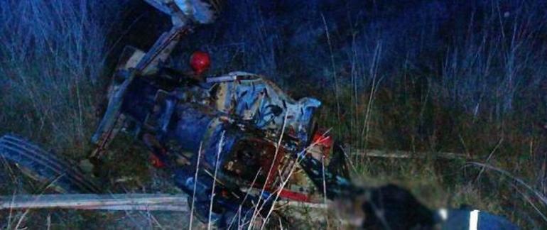 TIRın, arkadan çaptığı traktörde hayatını kaybedenler toprağa verildi