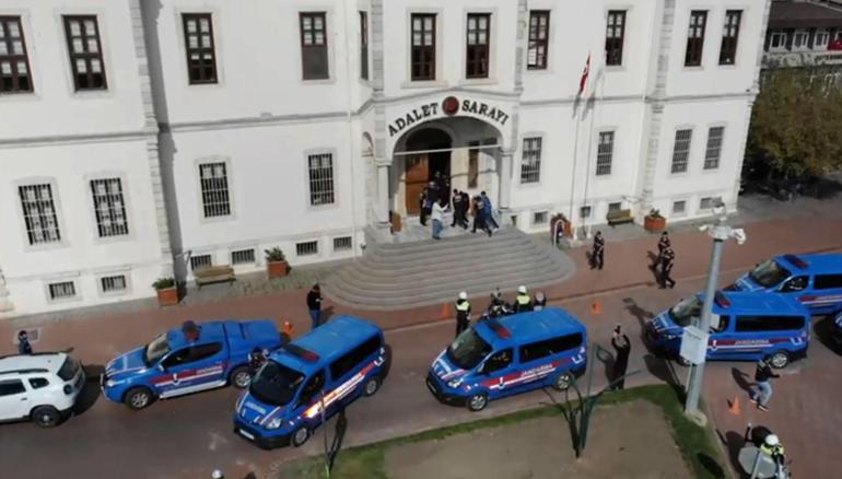 Bakan Yerlikaya: Kafes operasyonlarında 2 çete çökertildi