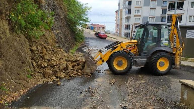 Fatsa’da sağanağın ardından temizlik çalışması